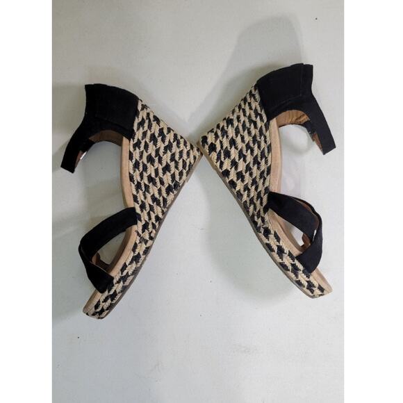 Toms Sandals Womens 9.5 Espadrilles Black & Tan Wedge Sandals Canvas 3.5 in Heel - Picture 3 of 10